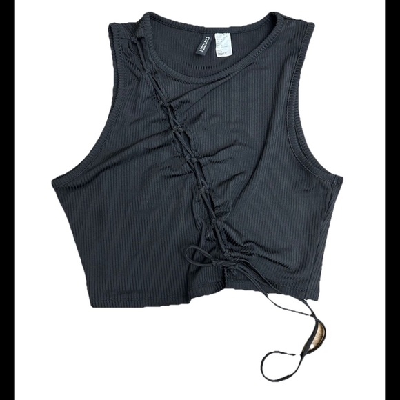 H&M Tops - H&M Womens Top Size M Black Cropped Sleeveless Tank Stretch (0314)
